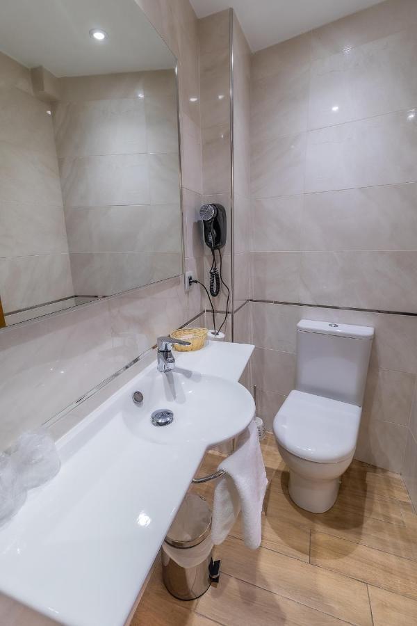 Hostal Santo Domingo De Silos Exteriér fotografie