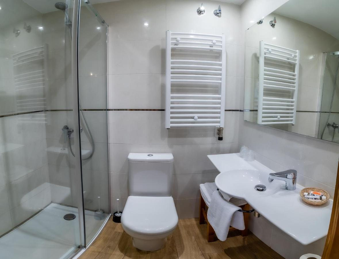 Hostal Santo Domingo De Silos Exteriér fotografie