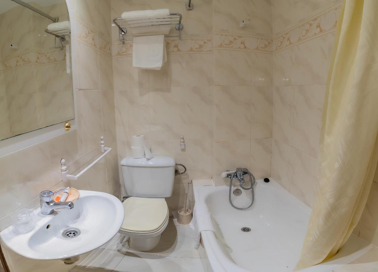 Hostal Santo Domingo De Silos Exteriér fotografie